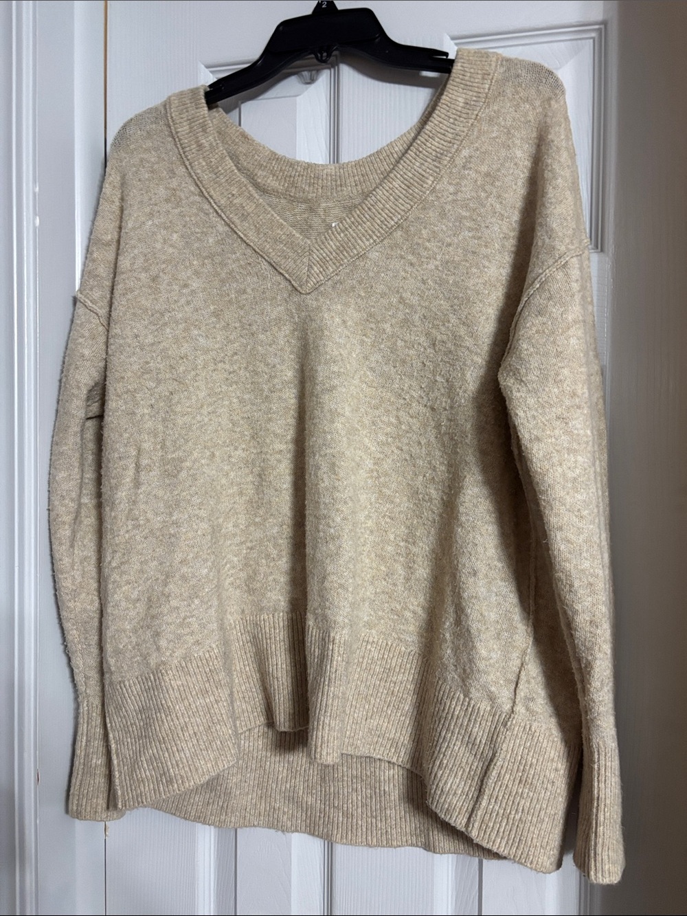 Aerie V-Neck Cozy Soft Knit Oversized Ribbed Hem Sweater in Oatmeal Size XXS